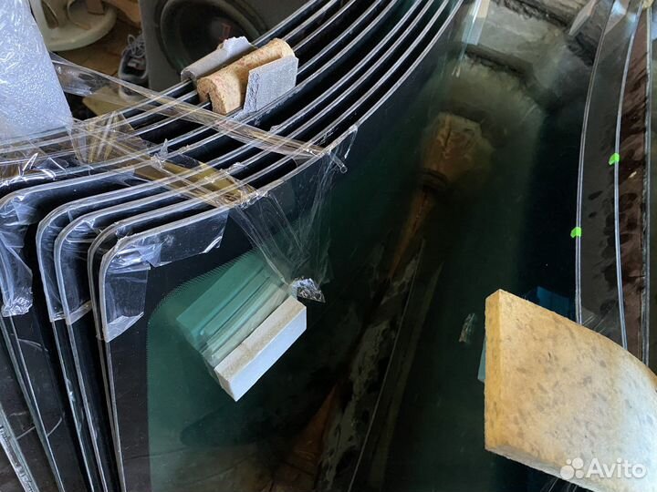 Лобовое новое на приору, 2110