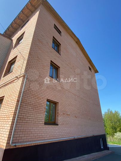 4-к. квартира, 120 м², 3/4 эт.