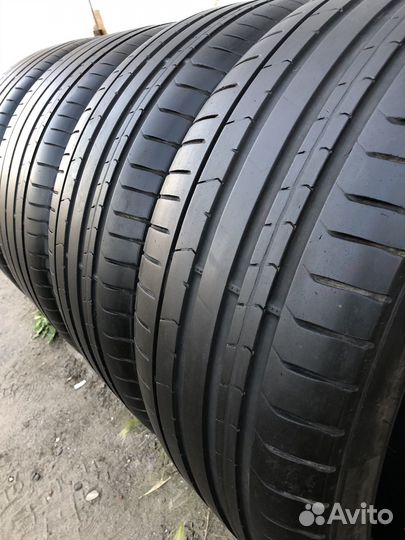 Pirelli P Zero 275/35 R22 и 315/30 R22 107Y