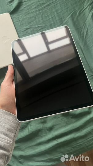 iPad pro 11 512 + magic keyboard