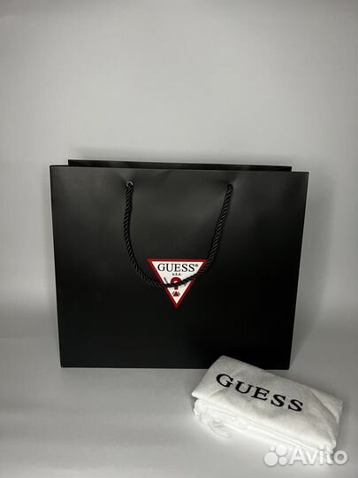 Сумка guess