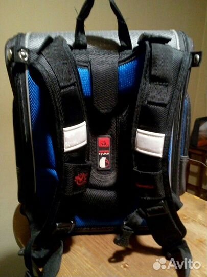 Школьный рюкзак