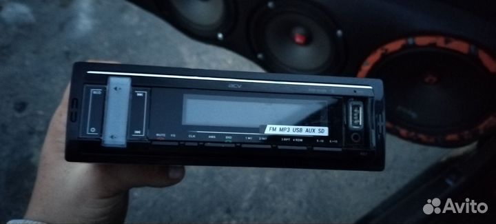 Магнитафон в машину