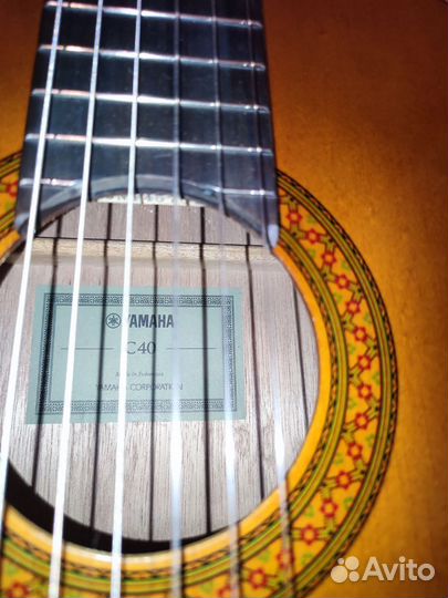 Гитара yamaha c40