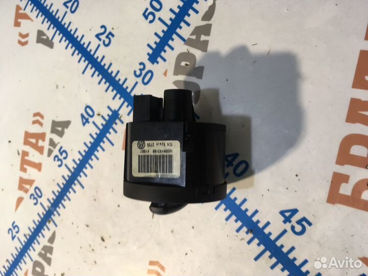 Фольксваген Гольф Переключатель света фар