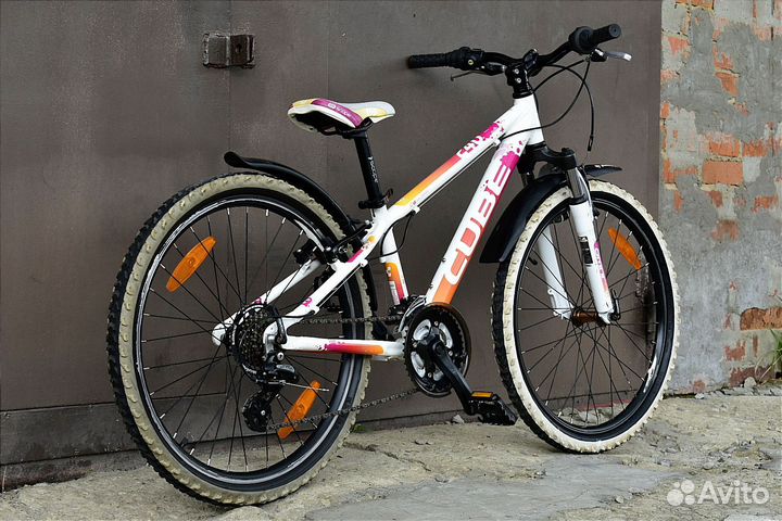Велосипед Cube