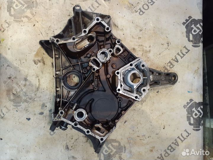 Крышка двигателя передняя Mercedes-Benz W211 (2720