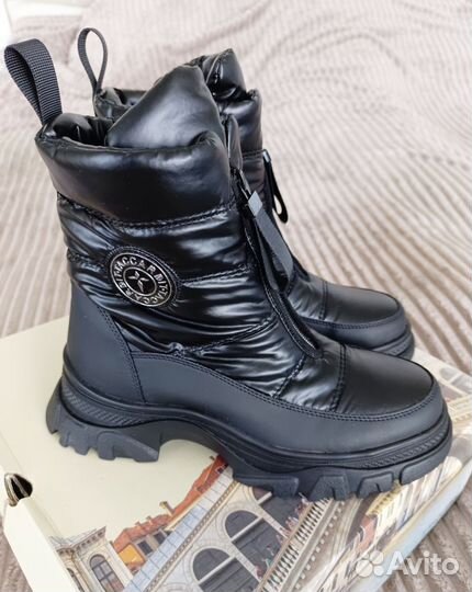 Дутики женские зимние 38 р