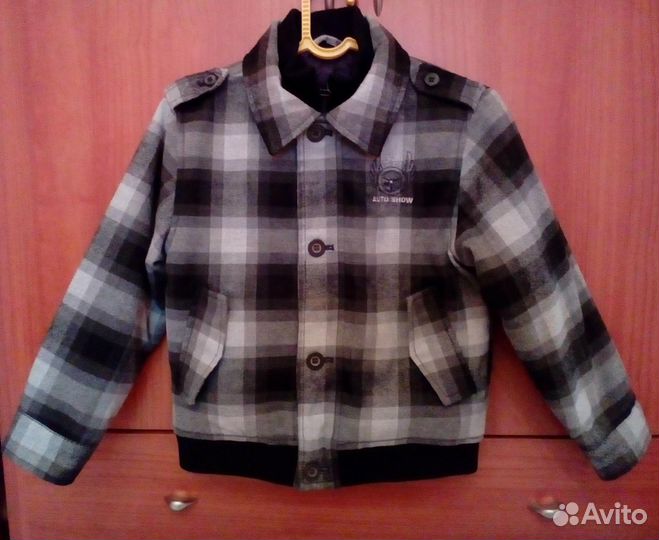 Куртка демисезонная (продажа или обмен)