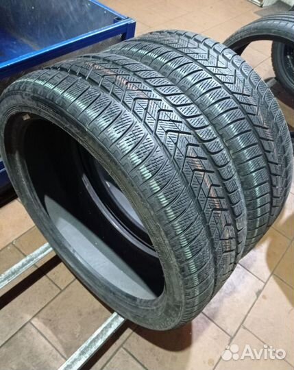 Pirelli Scorpion Winter 255/40 R22 99W