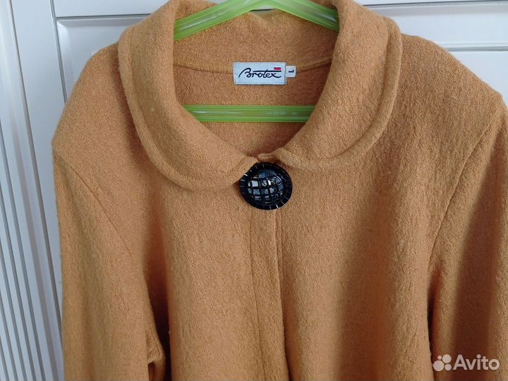 Накидка женская шерстяная, 46-48 размер