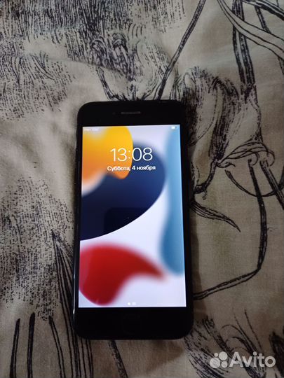iPhone 7, 32 ГБ