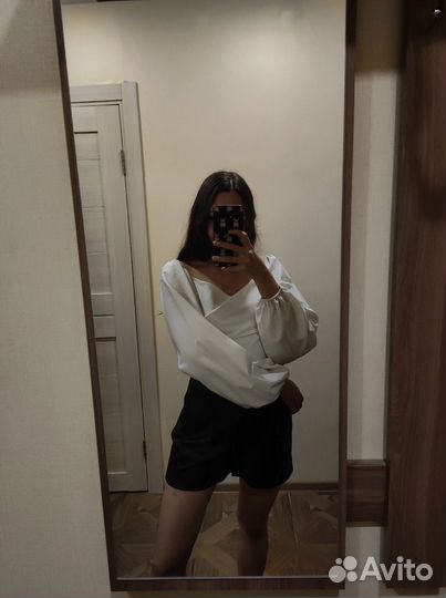 Шорты женские