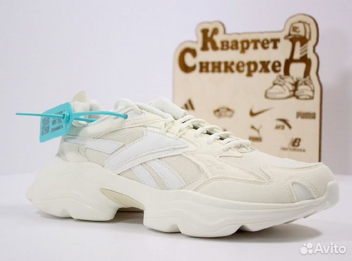 Кроссовки женские Reebok Royal Bridge 4 38,5 р