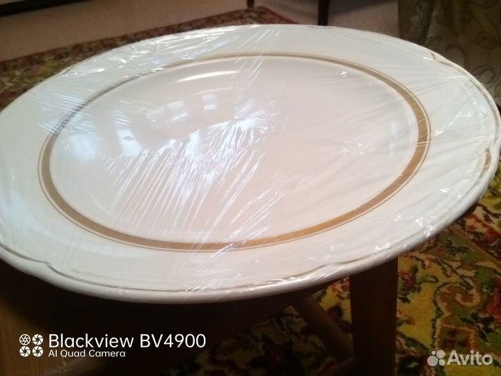 Блюдо и тарелка