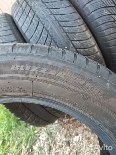 Bridgestone Blizzak LM-001 225/60 R18