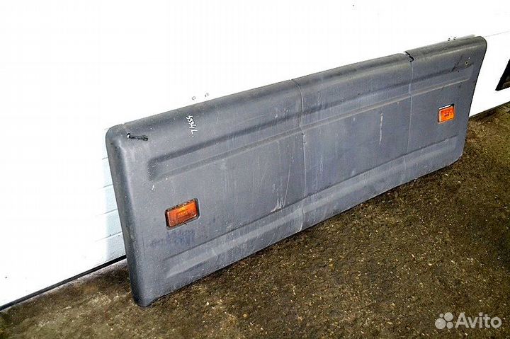 Боковой спойлер по раме, левый scania R-series (01