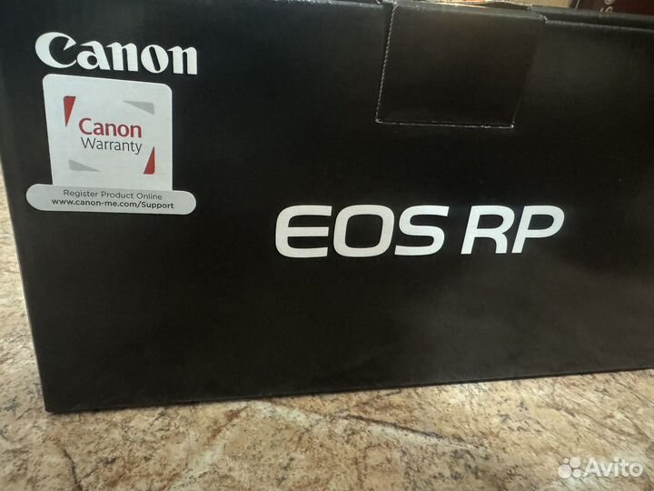 Canon eos RP body