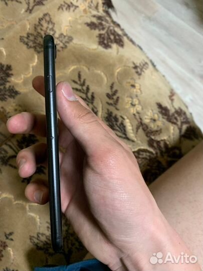 iPhone 7, 128 ГБ