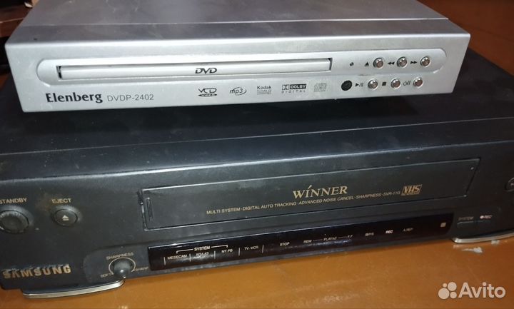 Видеомагнитофон