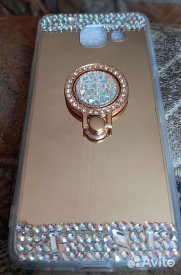 Чехол на телефон