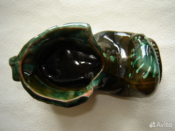 Статуэтка-пепельница 