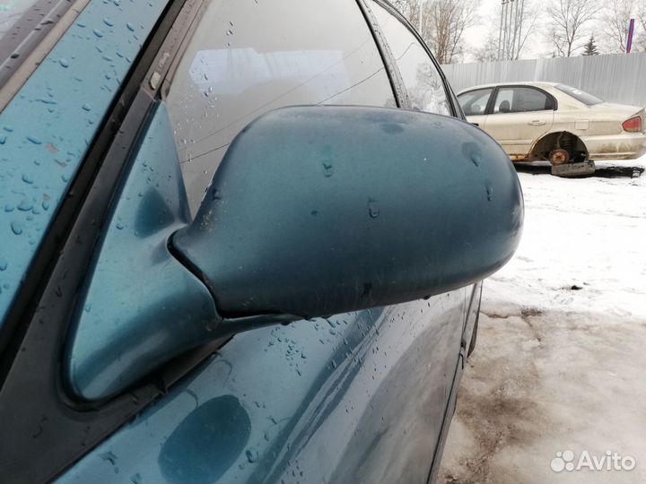 Зеркало левое правое Мазда 626