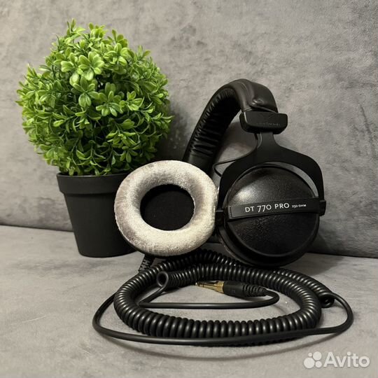 Beyerdynamic dt 770 pro 250 ohm