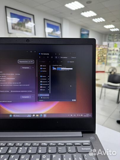 Ноутбук lenovo v14