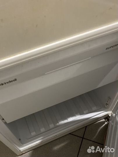 Холодильник indesit маленький