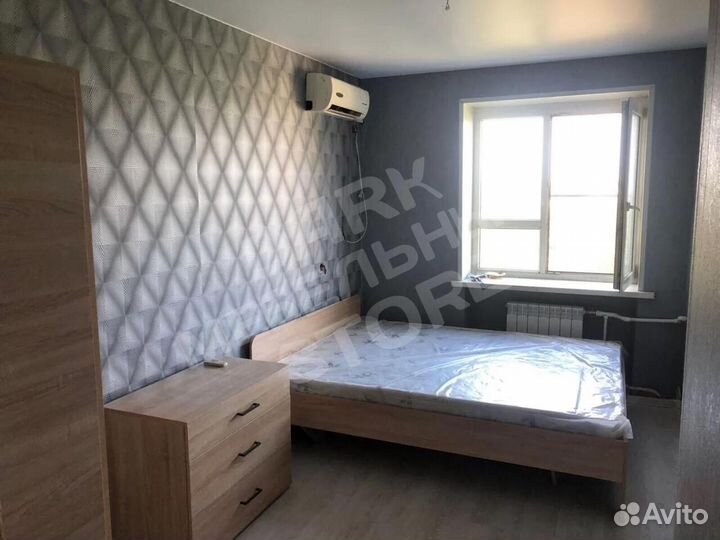 Кровать двуспальная