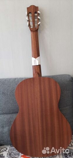 Классическая гитара Alhambra Испания