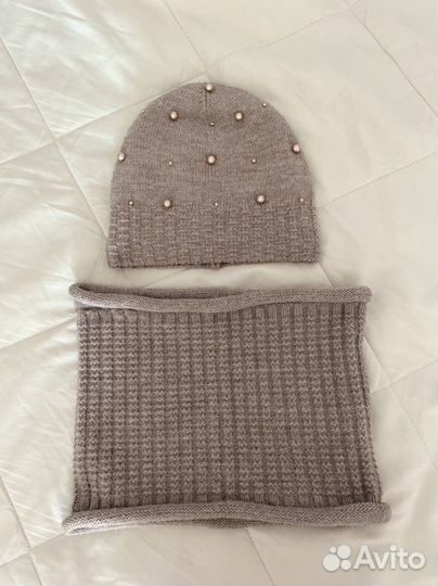 Женская шапка