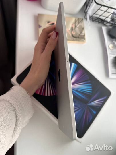 Продам iPad pro 11 2021 m1 128gb