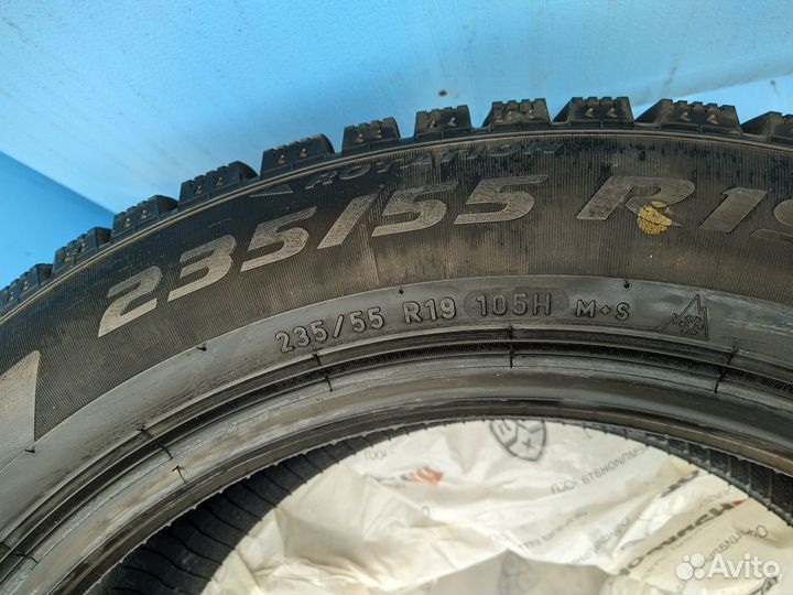 Pirelli Winter Ice Zero 335/55 R19 105H