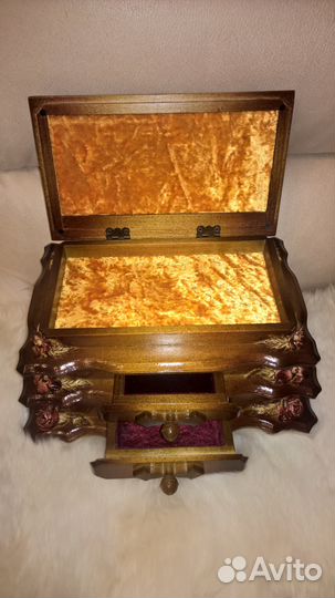 Сундук - шкатулка