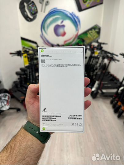 iPhone 15 Pro Max, 256 ГБ