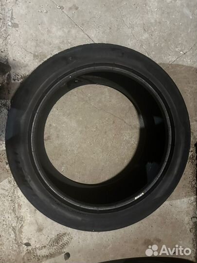 Pirelli P Zero 295/40 R21