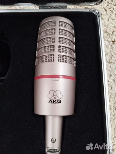 Студийный микрофон AKG С 4500 В-вс (пр-во Австрия)