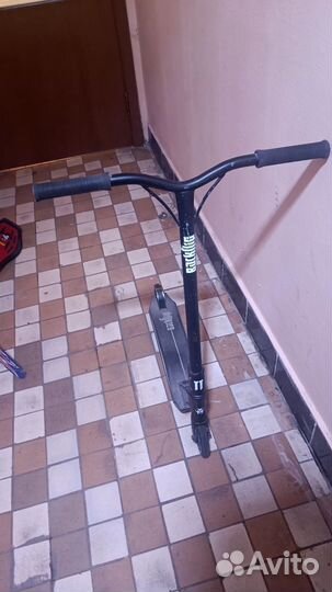 Трюковой самокат tech team