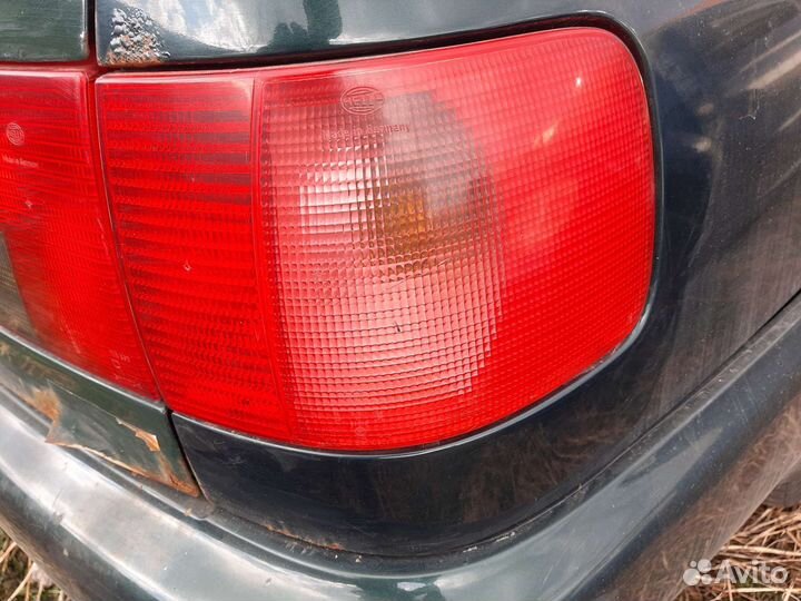 Фонарь задний Audi 100 A6 С4 универсал левый