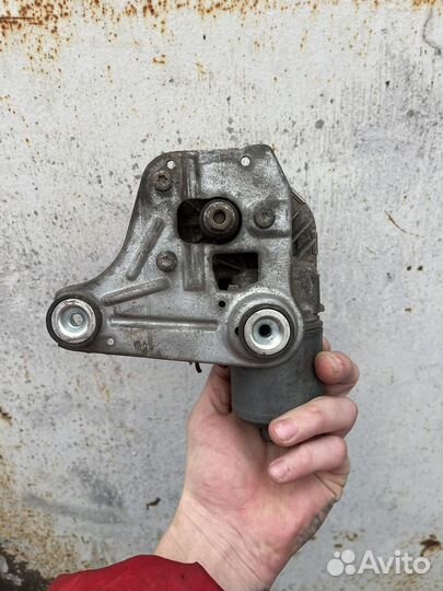 Мотрчик трапеции дворников volvo xc60