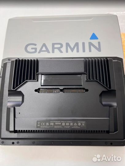 Эхолот Garmin echomap ultra 122SV с датчиком GT56