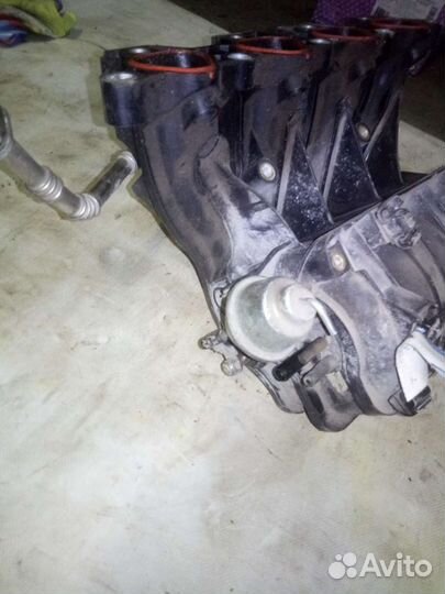 Коллектор впускной Шевроле Авео Т250 1.4