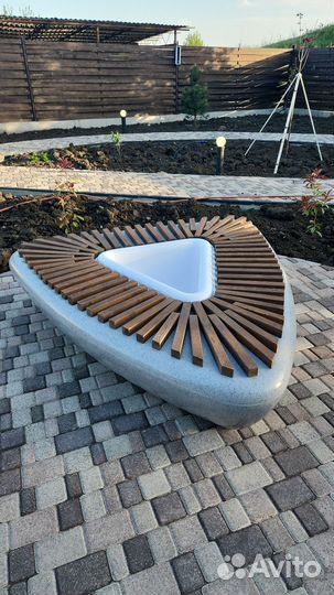 Лавочка дизайнерская