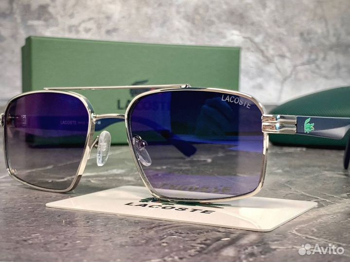 Очки Lacoste с полным комплектом