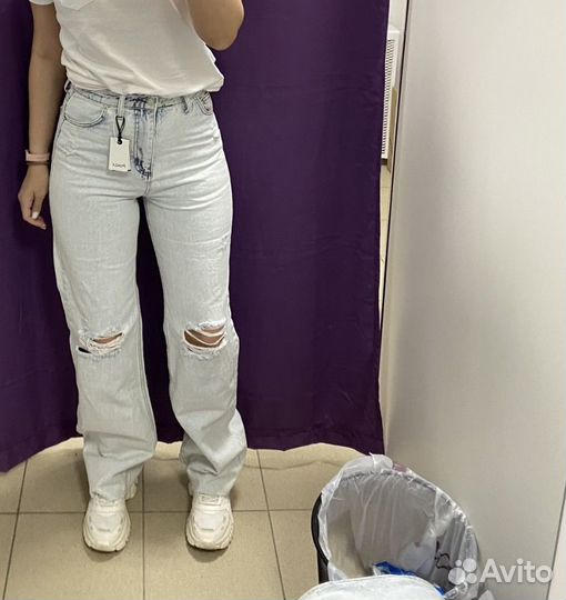 Широкие прямые джинсы в стиле 90x
