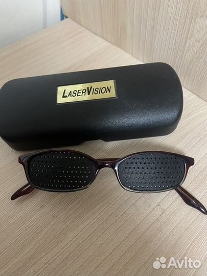 Очки тренажеры перфорационные