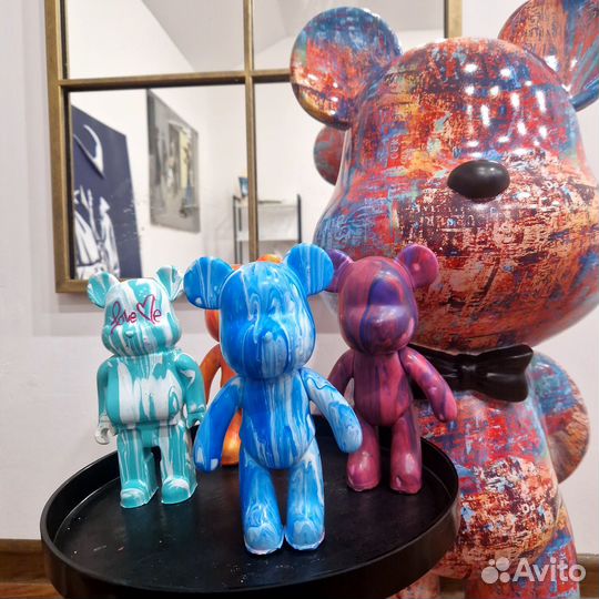Фигура медведь bearbriks