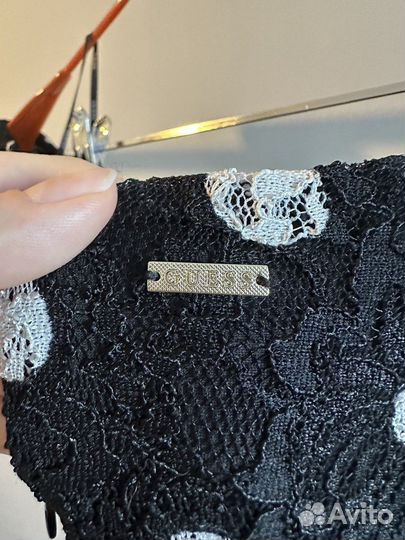 Платье Guess